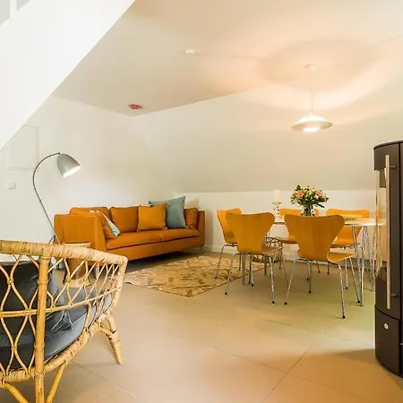 Drei Akazien 4 * Neuhaus (Mecklenburg-Vorpommern)